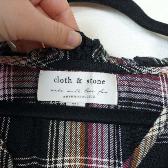 Anthropologie Cloth & Stone Charley Plaid Soft V Neck Flannel EUC Sz M - Picture 9 of 9
